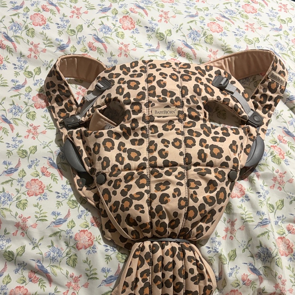 BabyBjorn Leopard Print Carrier - Tan and Black. Only used twice,perfect shape.